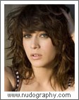 Lizzy Caplan