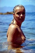 672x768, 90 KB, Romy_Schneider_topless-01.jpg