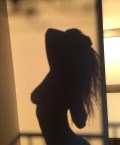 1024x768, 46 KB, Lia_Marie_Johnson_briefly_posted_silouhette.jpg